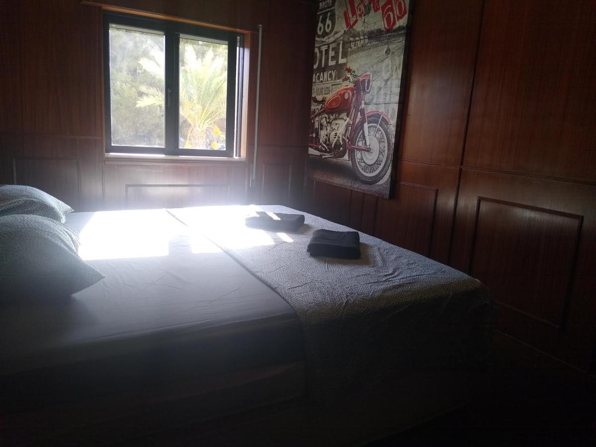 Melaya Private Rooms Faro Bagian luar foto