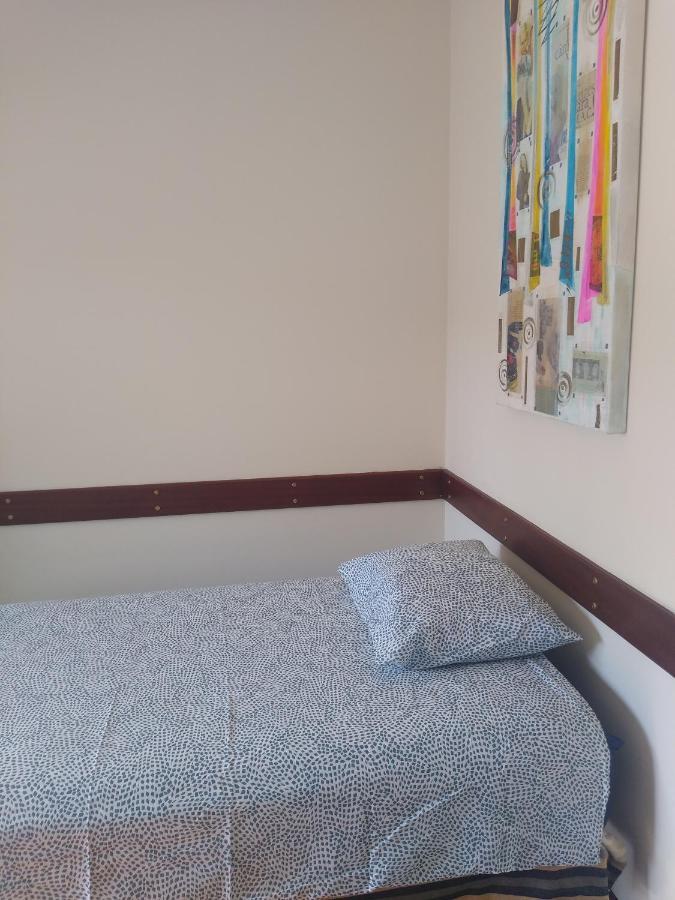 Melaya Private Rooms Faro Bagian luar foto