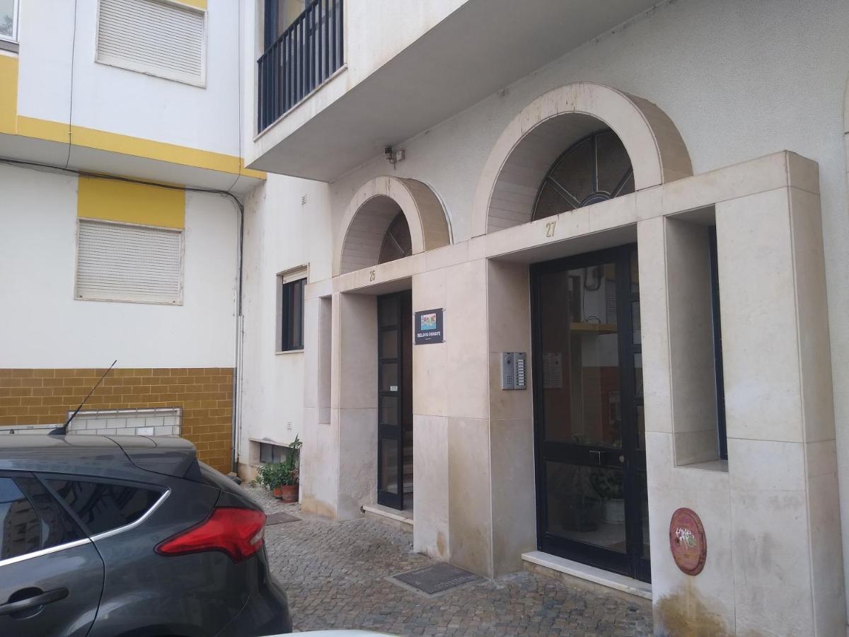 Melaya Private Rooms Faro Bagian luar foto