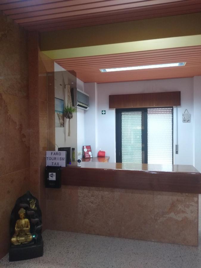 Melaya Private Rooms Faro Bagian luar foto