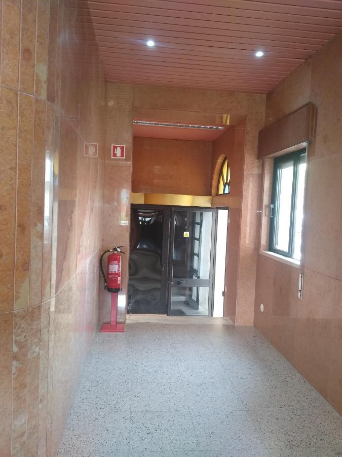 Melaya Private Rooms Faro Bagian luar foto